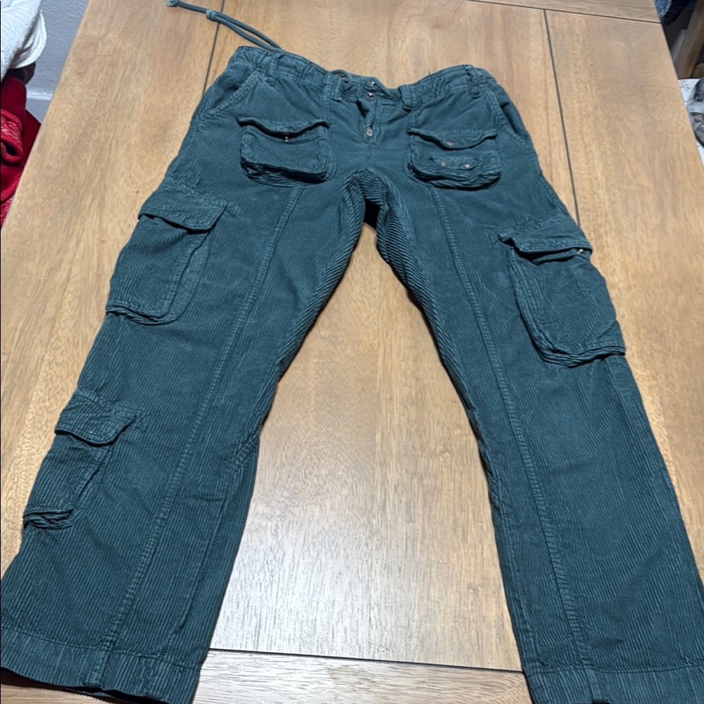 FREE PEOPLE.Women  Green Cargo Pants